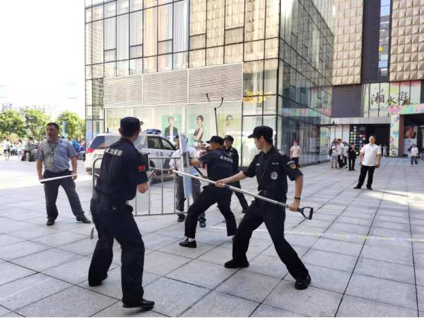 长沙市威龙保安服务有限公司,威龙保安服务,长沙保安公司,湖南保安服务,银行保安,安保公司,明星安保