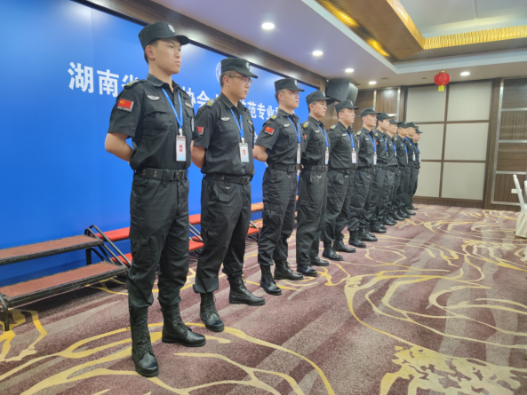 长沙市威龙保安服务有限公司,威龙保安服务,长沙保安公司,湖南保安服务,银行保安,安保公司,明星安保