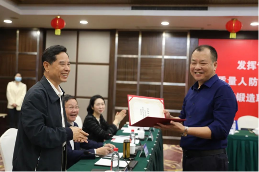 长沙市威龙保安服务有限公司,威龙保安服务,长沙保安公司,湖南保安服务,银行保安,安保公司,明星安保